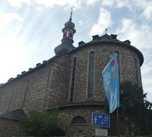 Die St.-Jacobus-Kirche von Rüdesheim am Rhein