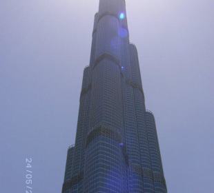 Gigantische Höhe des Burj Al Arab