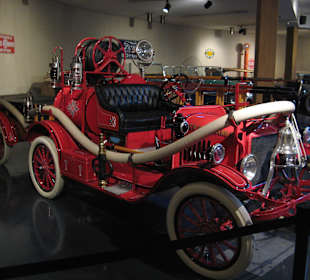 Historisches Feuerwehrfahrzeug