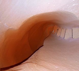 Steil und eng geht's tiefer hinen