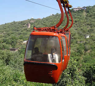 Kabine kommt in die Talstation