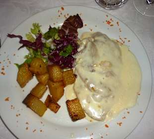 Mehlig-pappige Käsesosse