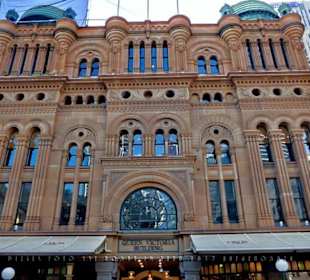 Außenfassade und Eingang