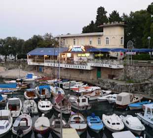 Der Hafen von Lovran