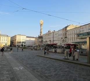 Hauptplatz mit Dreifaltigkeitssäule