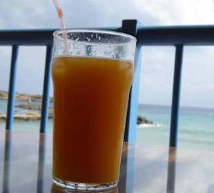 Arapis Coral Bay Restaurant und strand 