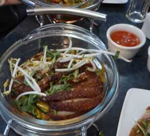 Günstig u gut asiatisch Essen in der Nowy Świat 42