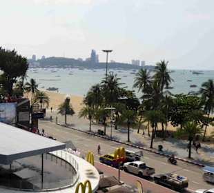 Aussicht auf die Bucht und den Beach