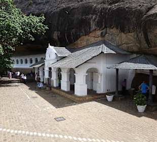 Außenansicht  Höhlentempel