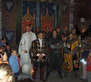 Die Ritter im Schloß