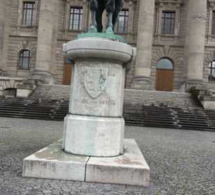 Bayerische Staatskanzlei