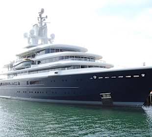 Luna Hamilton von Roman Abramowitsch in San Diego