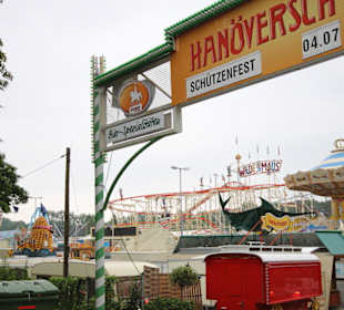 Schützenfest-Tor "Hannöversch Tor"