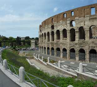Außenaufnahme von Bustour