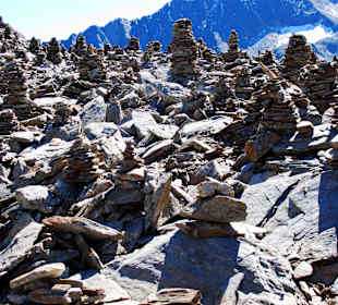 Steinmannli am Peiljoch (2672 m)