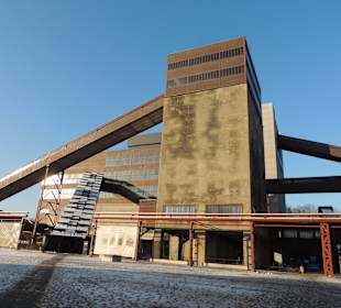 Ruhr Museum mit Außenrolltreppe