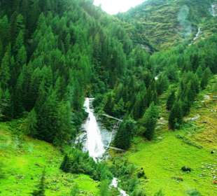 Großer toller Wasserfall