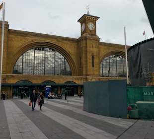 King's Cross Station Train