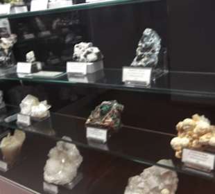 Museum für Mineralien und Mathematik