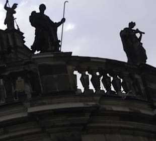  Katholische Hofkirche