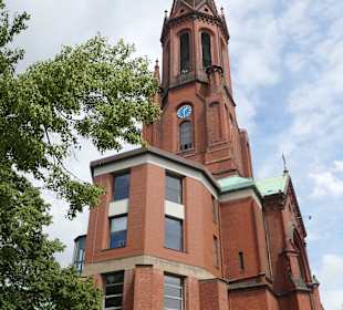 Die Emmauskirche am Lausitzer Platz