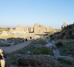 Ausgrabungsstätte am Stadtrand