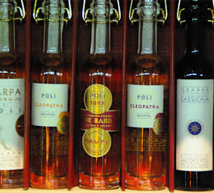 Liköre, Weine, Spiritousen