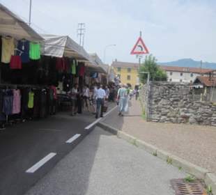 Markttag in Colico