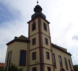 Die evangelische Martinskirche in Wetzhausen
