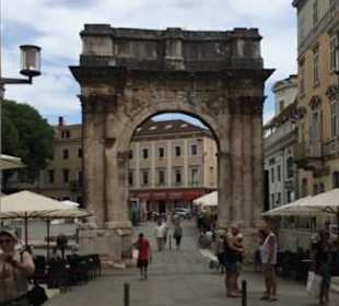 Herculesbogen Pula