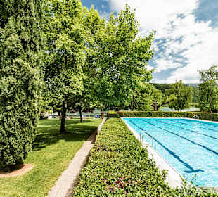 Schwimmbad Gretl am See