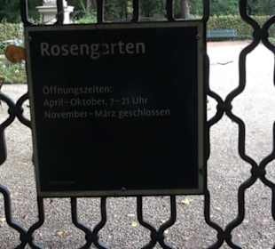 Rosengarten im Tiergarten