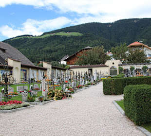 Friedhof St. Cyriacus