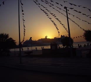 Zatoka o zachodzie Słońca