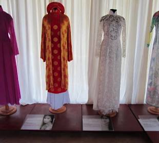  Line of Ao Dai 2