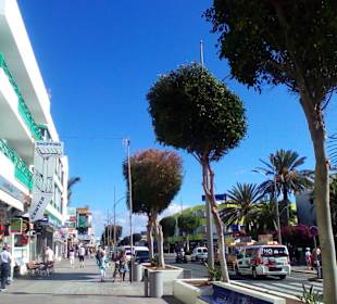 Einkaufen & Shopping in Corralejo