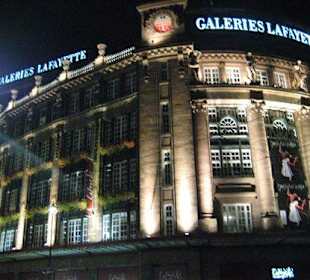 Galerie Lafayette bei Nacht