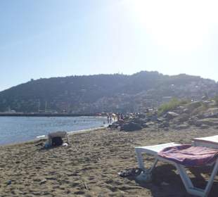Strand direkt am Meer