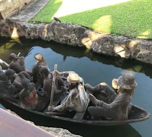 Heritage Centrr, Arusha
