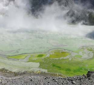 White Island 