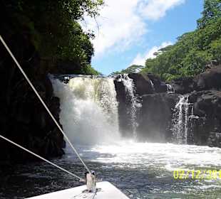 Der Wasserfall Rivière Seche in Meer
