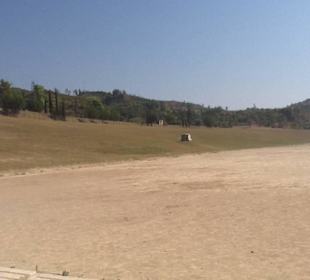 Древний олимпийский стадион