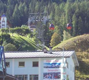 Auffahrt zur Seiser Alm