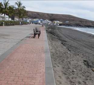 Promenade bis ins Dorf