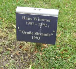 Große Sitzende von Hans Wimmer