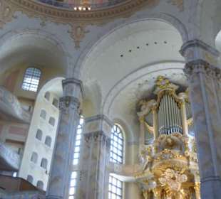 In der Frauenkirche von Dresden