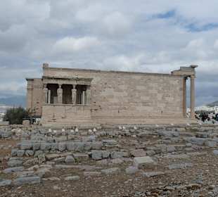 Ausblick auf einen Tempel auf der Akropols