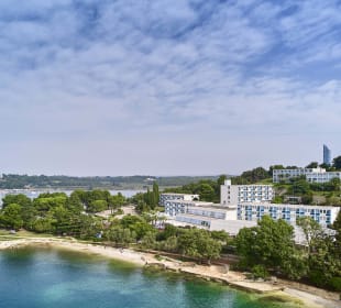 Außenansicht Hotel Plavi Plava Laguna