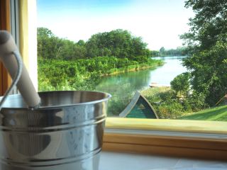 Schloss Neugattersleben In Nienburg Holidaycheck