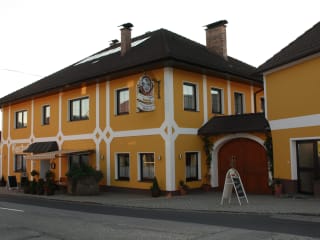 Gasthof &amp; Reiterhof Rameder